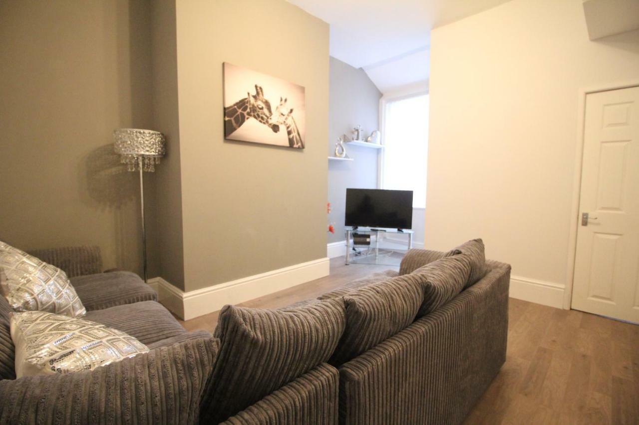 بلاكبول Regent Choice - Town Centre - Large Property المظهر الخارجي الصورة