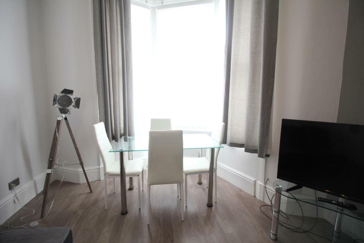 بلاكبول Regent Choice - Town Centre - Large Property المظهر الخارجي الصورة